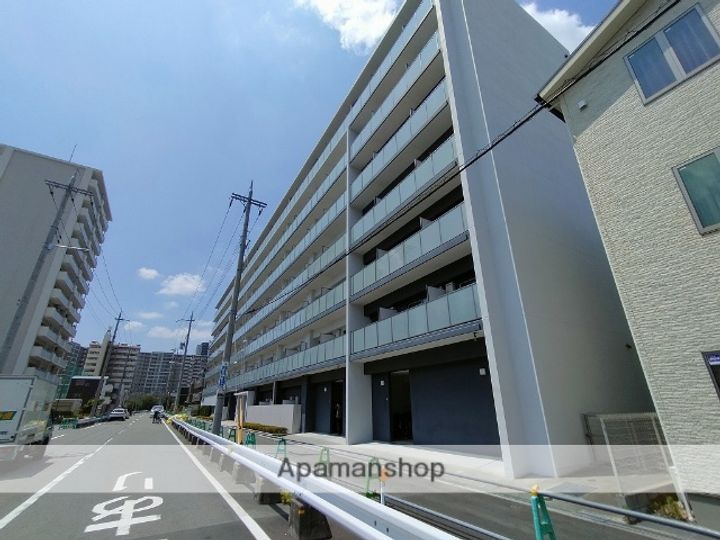 エルプレイス東三国の外観