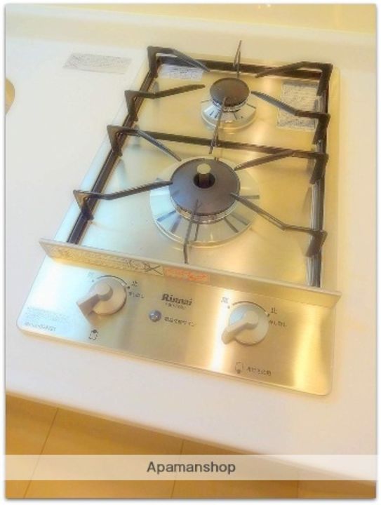 レジュールアッシュ難波LUXEの内装