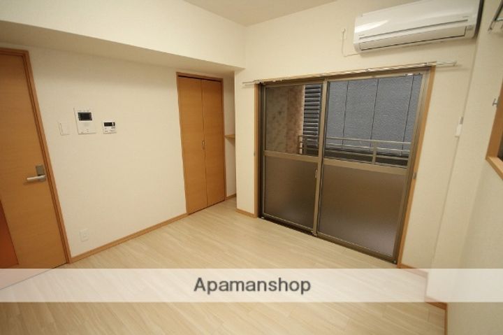 フォレステージュ北堀江の居間