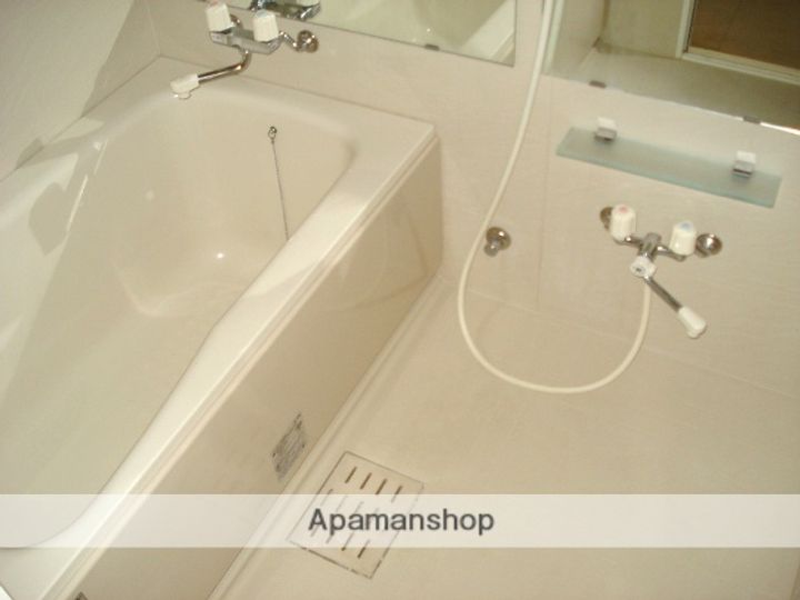 W.O.B SHINMACHIの風呂