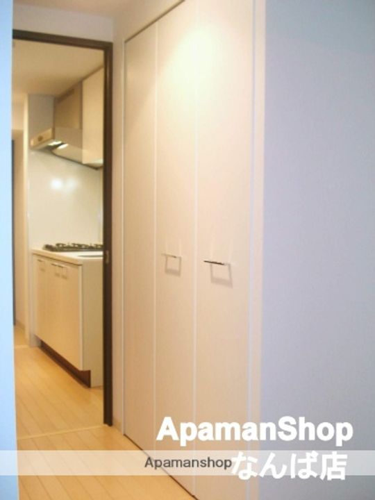 エスリード難波ステーションプラザの居間