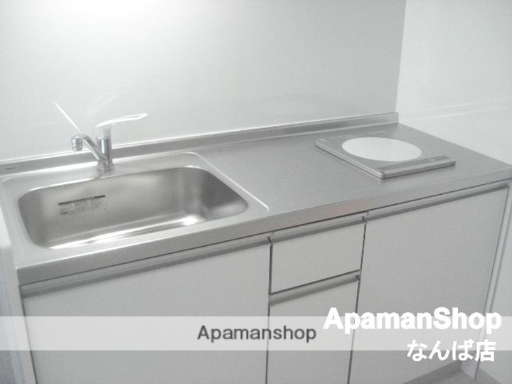 凛空館のキッチン