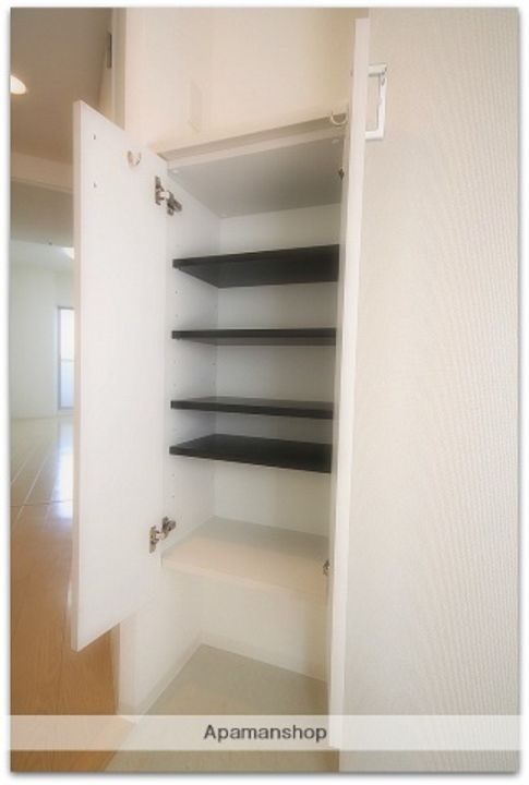 ラシュレエグゼ難波南の内装