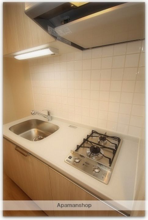 プレサンス江戸堀のキッチン