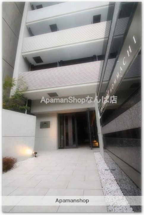 レオンコンフォート本町の外観