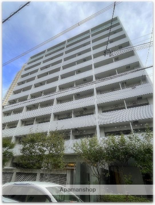 アーバンエース東心斎橋パルの外観