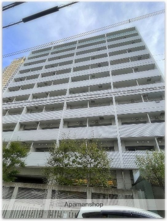 アーバンエース東心斎橋パルの外観