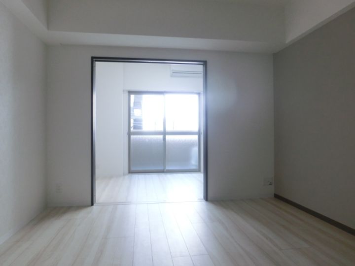 パインリッチの居間