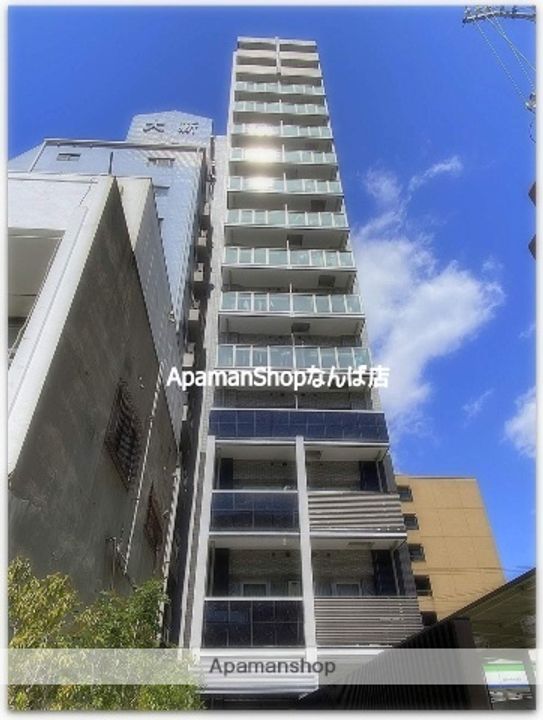 エスリード弁天町グロリアの外観