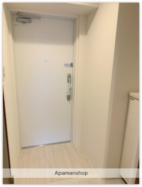 FORREALIZE大阪ウエストベイの玄関