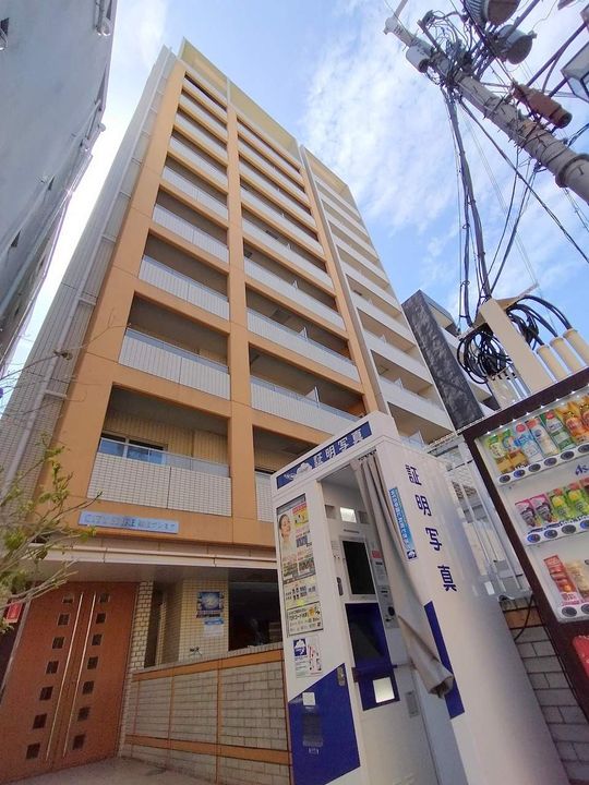 CITY SPIRE難波プレミアの外観