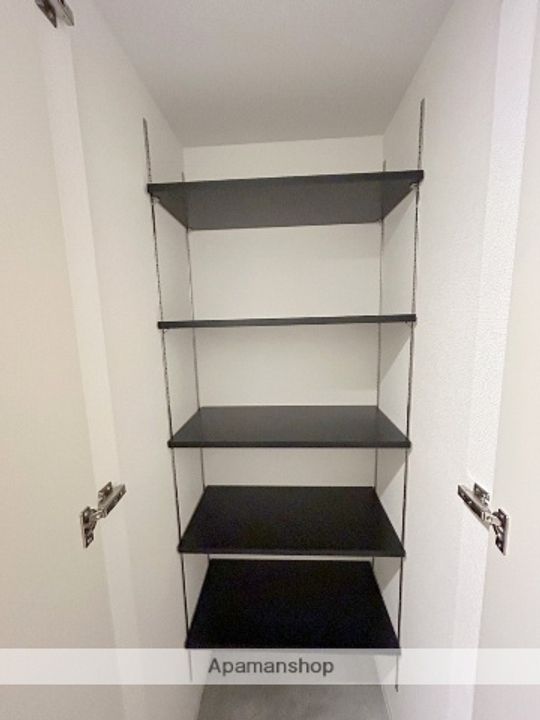 セレニテ難波グランデノールの内装