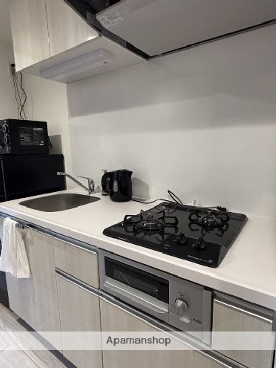 プレサンス難波デヴァンテのキッチン