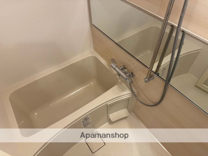 大阪府大阪市浪速区浪速東2丁目の賃貸マンションの風呂