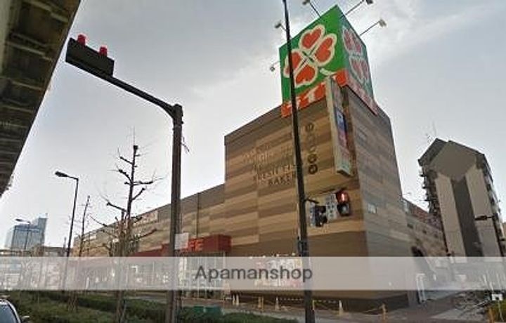 メゾンドボヌール弁天町の周辺