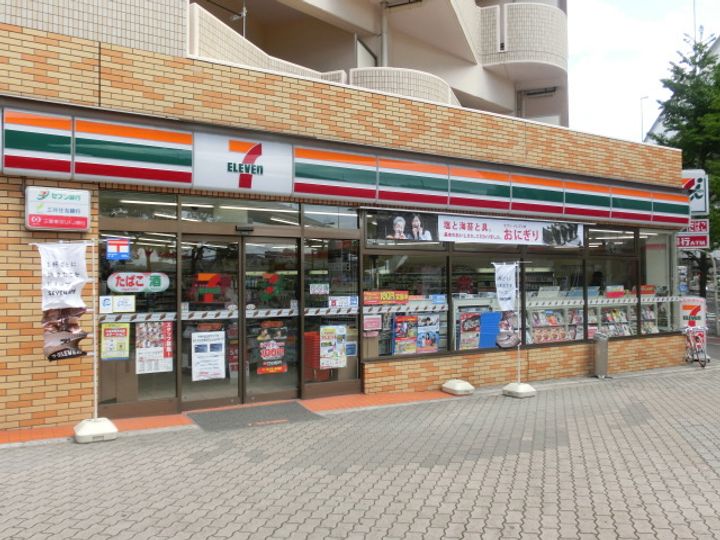 ドミール江戸堀の周辺