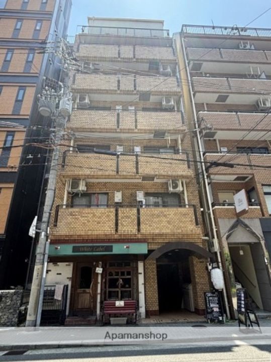 サンエスト南森町の外観