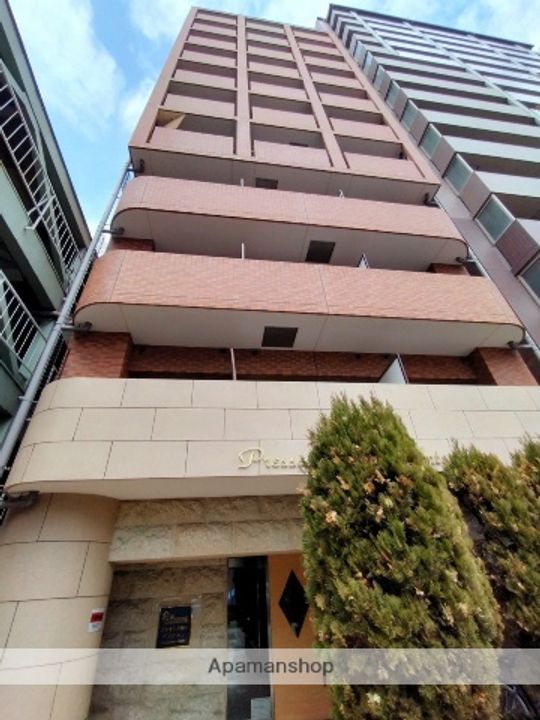 プレサンス梅田インテルノの外観