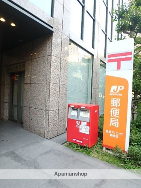 プレサンス梅田インテルノの周辺