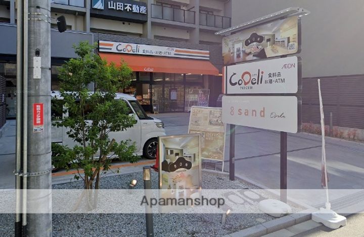 カプリース茶屋町東の周辺