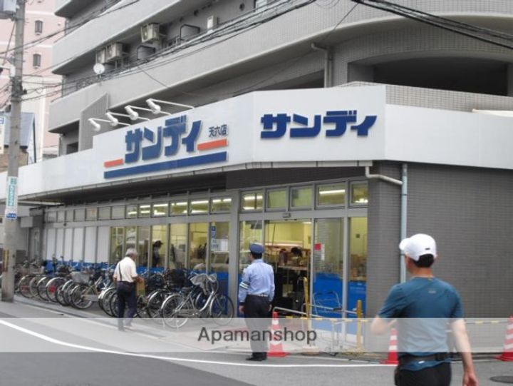 セレニテ天六の周辺