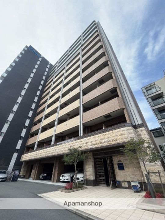 プレサンス梅田北デイズの外観