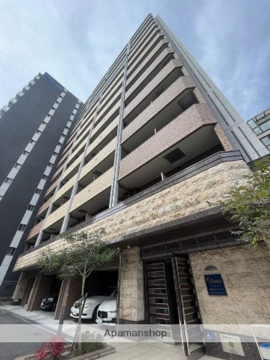 プレサンス梅田北デイズの外観