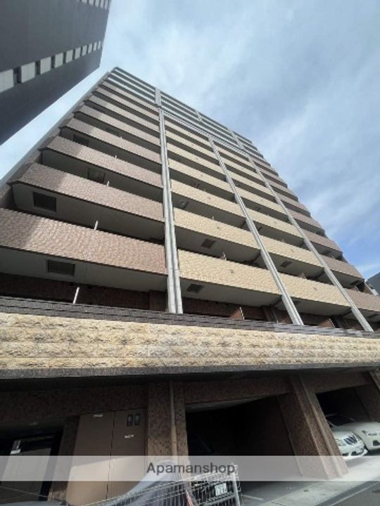 プレサンス梅田北デイズの外観