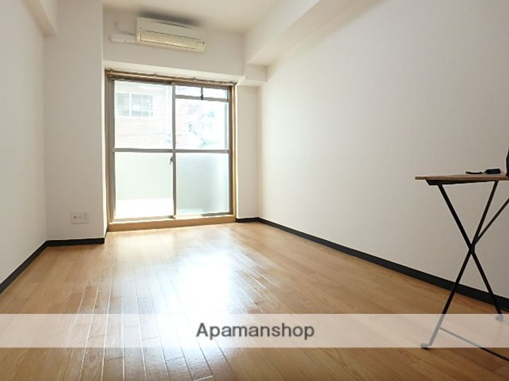 エスリード福島第3の居間