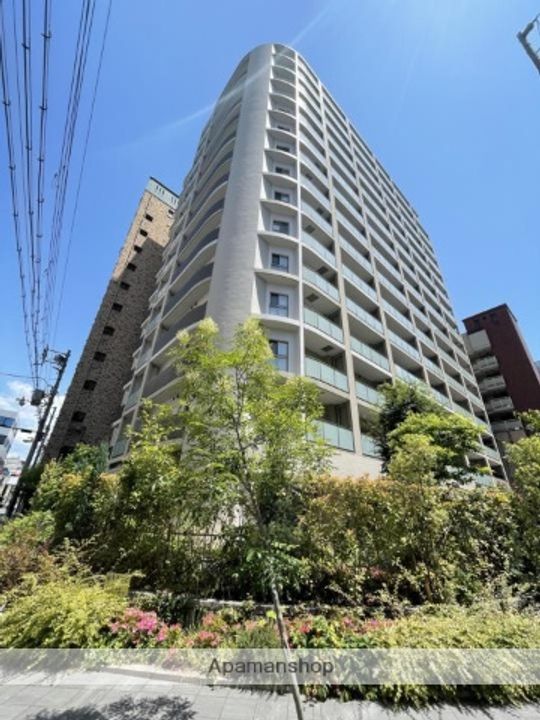 ファインフラッツ南森町の外観