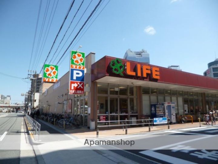 ルーシア北梅田の周辺