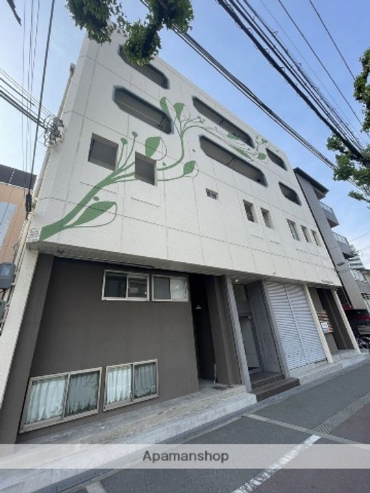 渡辺ビルの外観