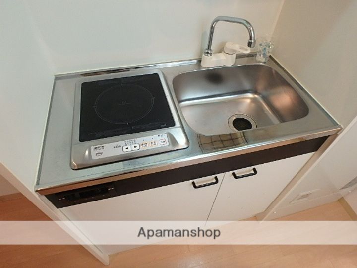 みおつくし堂島のキッチン