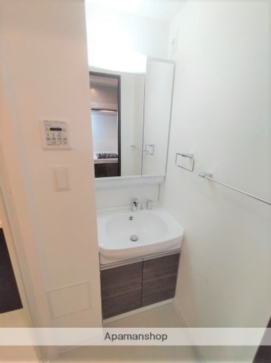 フォーリアライズ梅田レーベンのその他画像