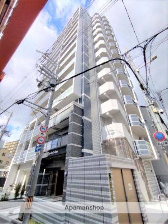 フォーリアライズ梅田レーベンの外観