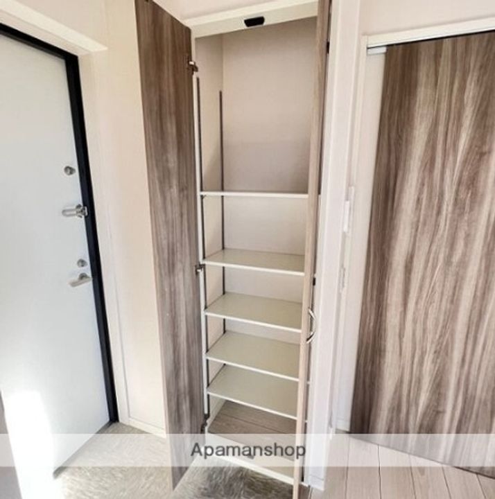 シーサXIの玄関