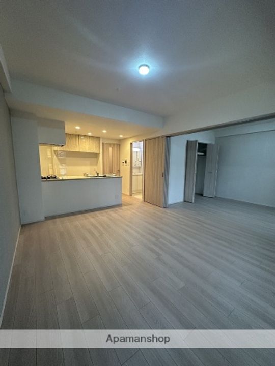 スプランディッド梅田グランノースの居間