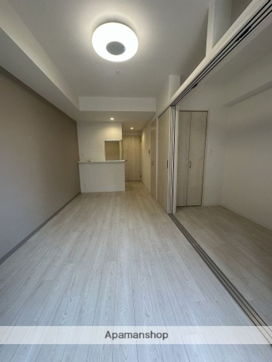 プレサンスNEO上新庄PRIMECRUISの居間