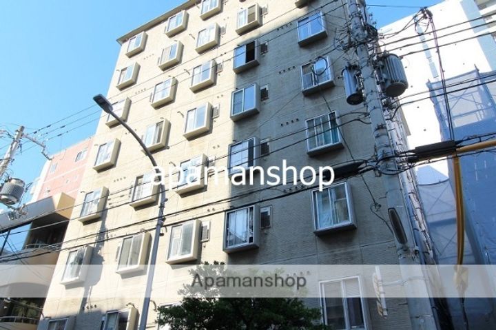 大阪府大阪市西区南堀江4丁目の賃貸マンションの外観