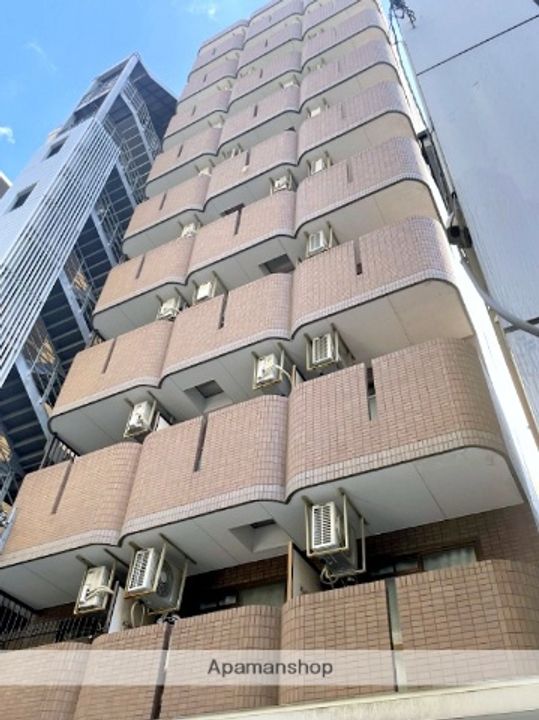 大阪府大阪市西区北堀江2丁目の賃貸マンションの外観