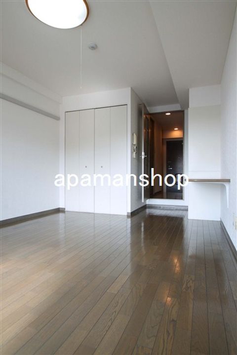 大阪府大阪市西区九条南3丁目の賃貸マンションの居間