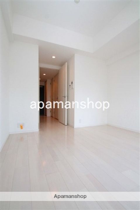 大阪府大阪市中央区本町橋(マンション)の賃貸物件の居間