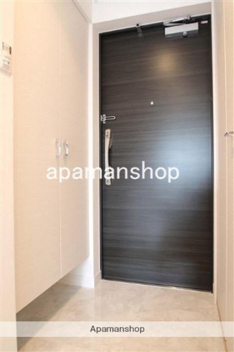 大阪府大阪市中央区本町橋(マンション)の賃貸物件の玄関