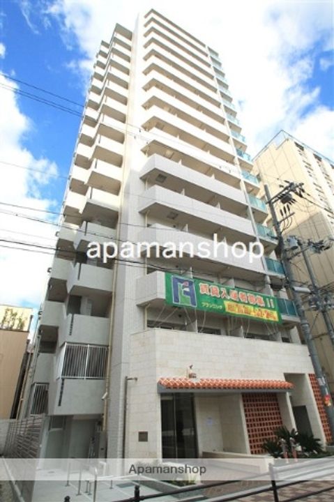大阪府大阪市西区南堀江3丁目の賃貸マンションの外観