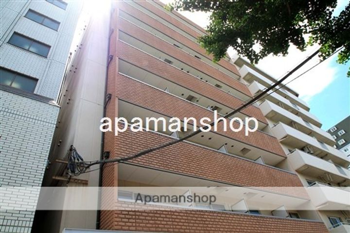 大阪府大阪市西区本田2丁目の賃貸マンションの外観