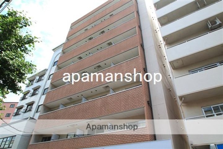 大阪府大阪市西区本田2丁目の賃貸マンションの外観