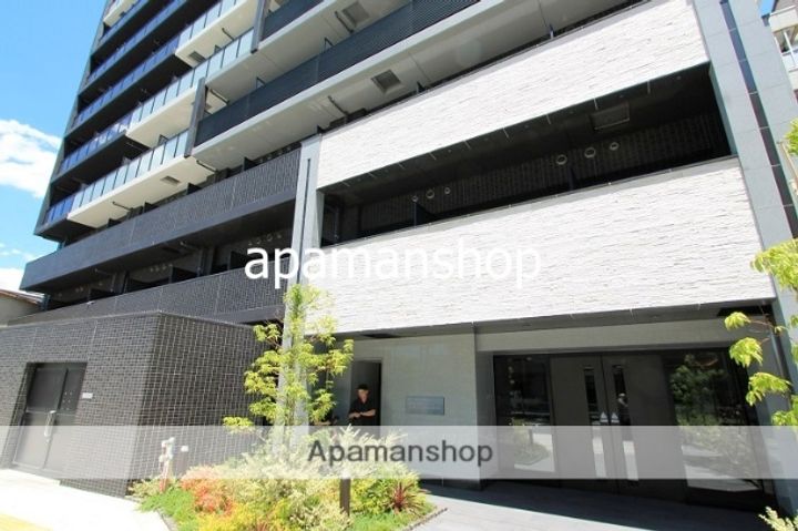 大阪府大阪市浪速区敷津西2丁目の賃貸マンションの外観
