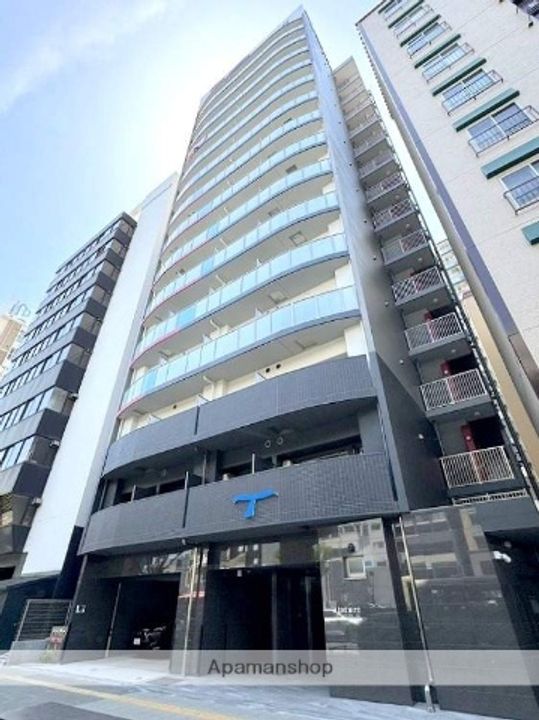 大阪府大阪市浪速区桜川1丁目の賃貸マンションの外観