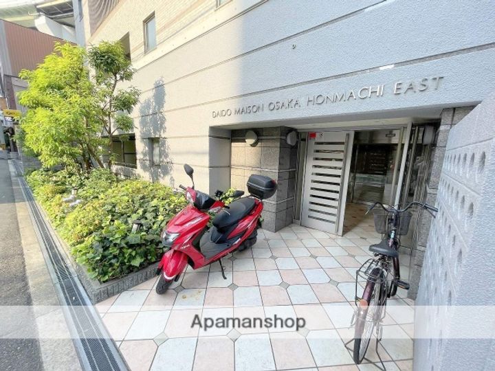 ダイドーメゾン大阪本町EASTの外観