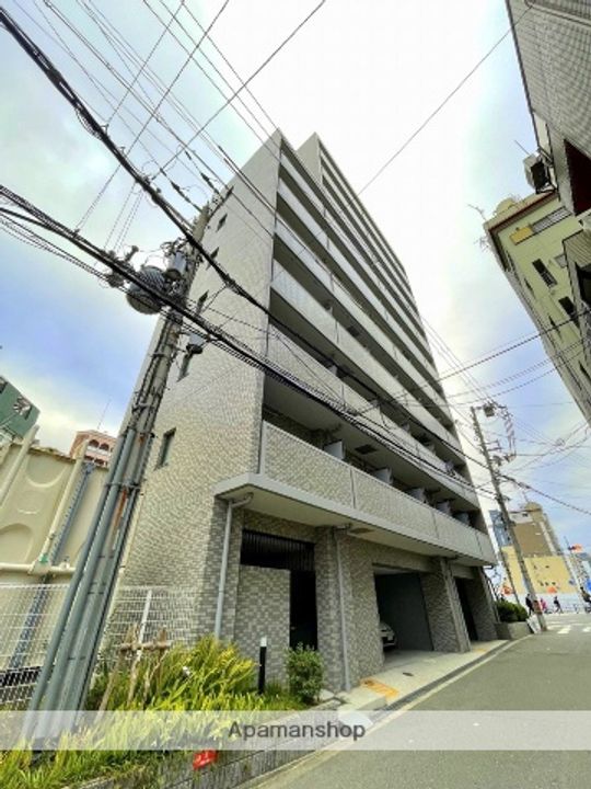 エスリード大阪城北の外観